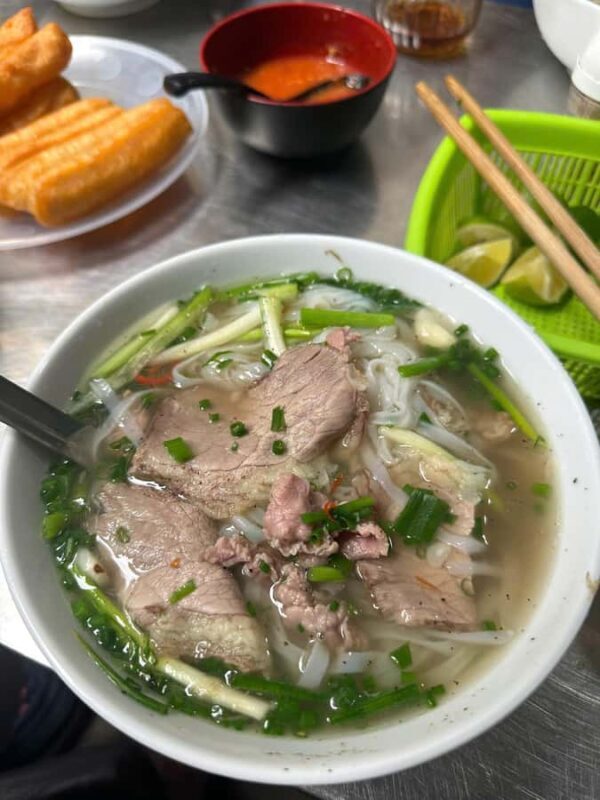 (HOT) Hanoi Guided Food and Train Street Tour with Local - FAQs