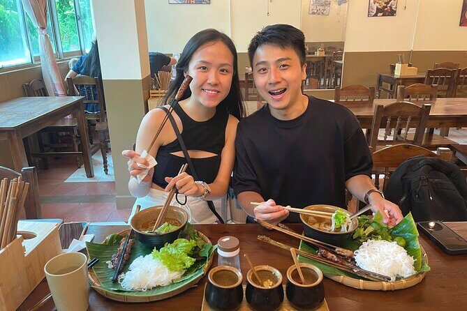 (HOT) Hanoi Guided Street Food and Train Street Tour with Local - Ending the Tour: Back at the Meeting Point