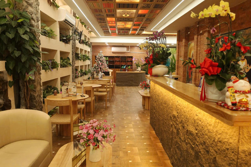 Hot Mineral Onsen, Jjimjilbang & Hair Wash at Onsen & Wellness Viet - Hair wash and massage: a hands-on option