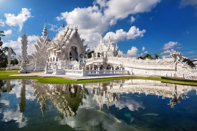 Hot Spring, White Temple, Blue Temple & Black Museum W/ Lunch - Tour Highlights