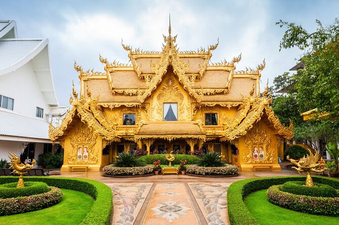 Hot Spring, White Temple, Blue Temple & Black Museum W/ Lunch - Booking Information