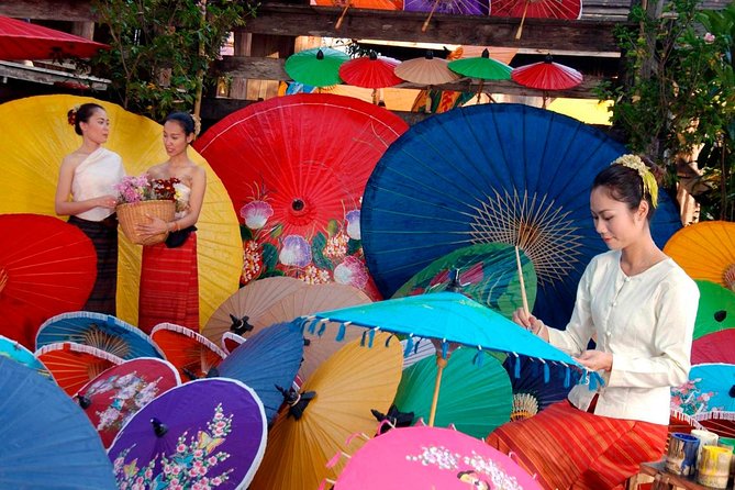 Hot Springs San Kamphaeng and Thai Handicraft Tour From Chiang Mai - Tour Highlights