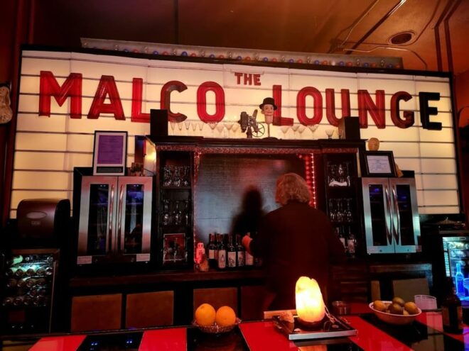 Hot Springs: The Maxwell Blade Theatre of Magic - Getting to the Venue