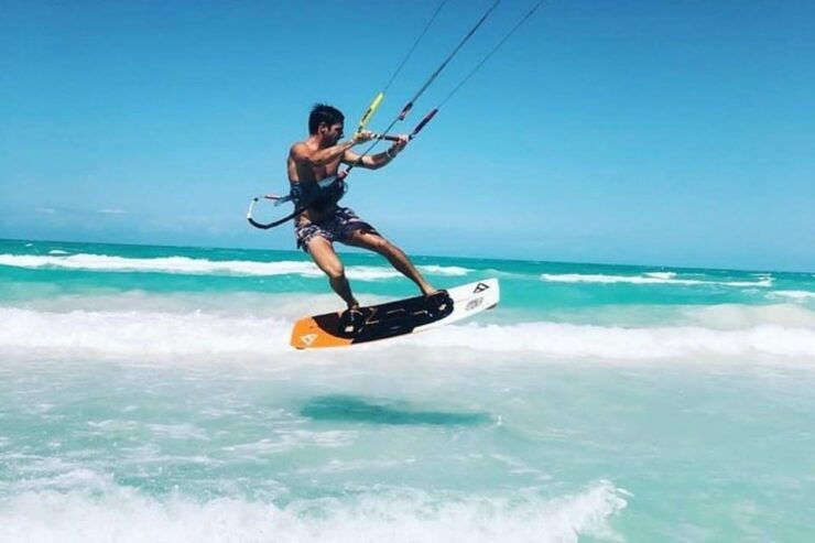 Hotbox: Kitesurfing Lessons Private Course (9 Hours) - Locations and Conditions