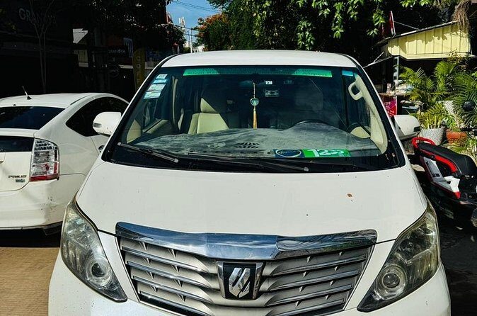 Hotel and Airport by Shuttle Minivan - The Sum Up