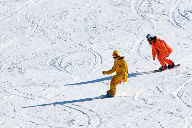 (Hotel Pick-up) Muju Deogyusan Ski & Snow Hiking Day Tour from Busan - Choosing between hiking, sightseeing, and skiing