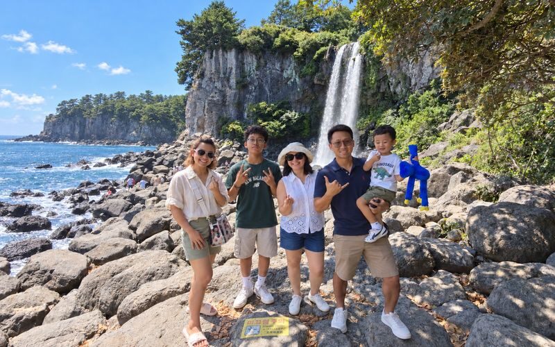 Hotel Pickup: Jeju Round-Island Grand Highlights Small Group Tour - Hotel pickup removes a small but real hassle