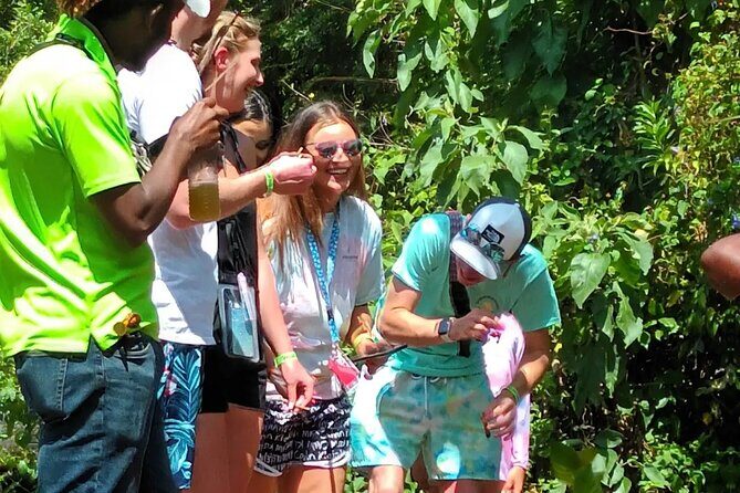 Hotels/AirBnb in Montego Bay Transportation Services and Transfer - How Does the Booking and Pickup Work?