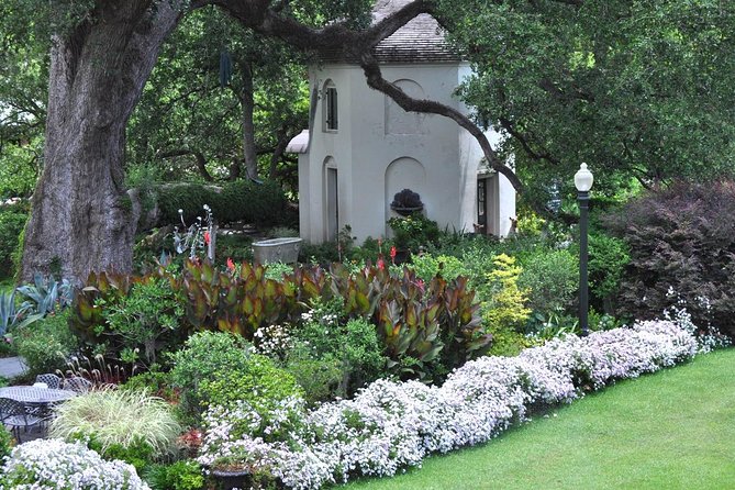 Houmas House Plantation Guided Tour - Positive Feedback on the Tour Guide