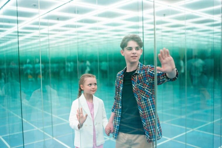 ''House Of Attractions'': Glass Labyrinth Family Ticket 2+1 - Practical Tips for Visiting