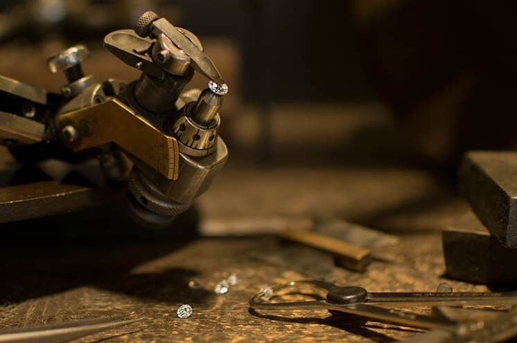 House of Gassan Diamond Tour in Amsterdam - The showroom: stones, jewellery and Rolex