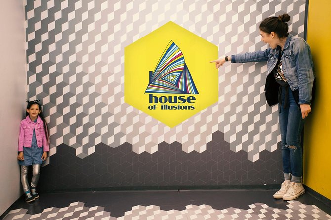 House of Illusions Ljubljana Entrance Ticket - Experience Highlights