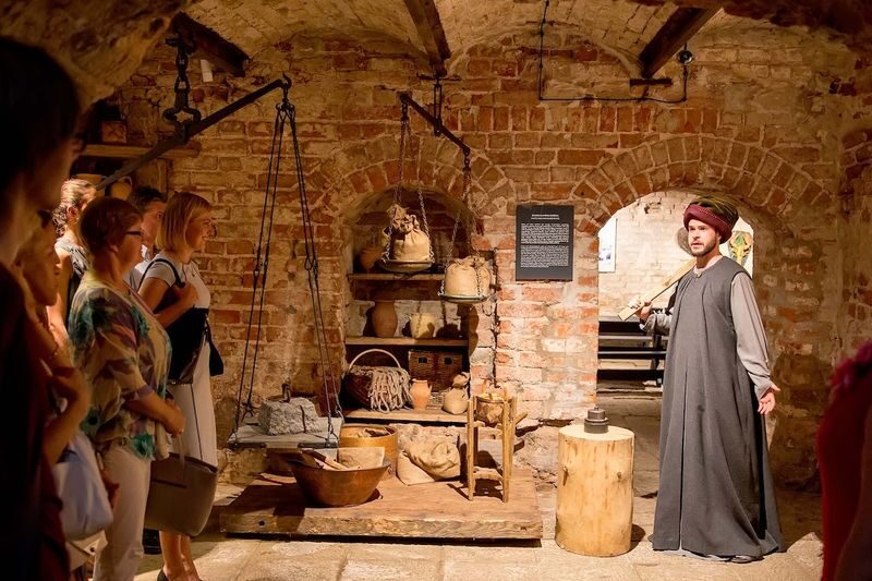 House of the Black Heads Admission in Riga - Who will enjoy this visit most