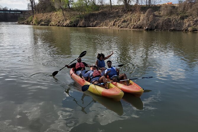 Houston Buffalo Bayou Kayak and Paddleboard Rentals - Overview of Activity