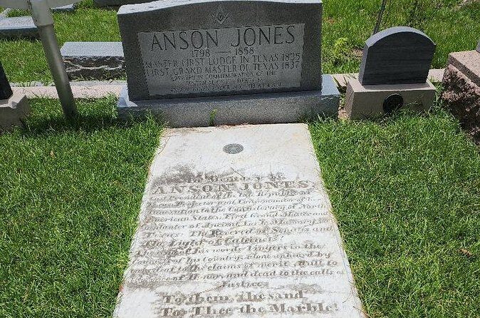 Houston Cemetery Tours - FAQ