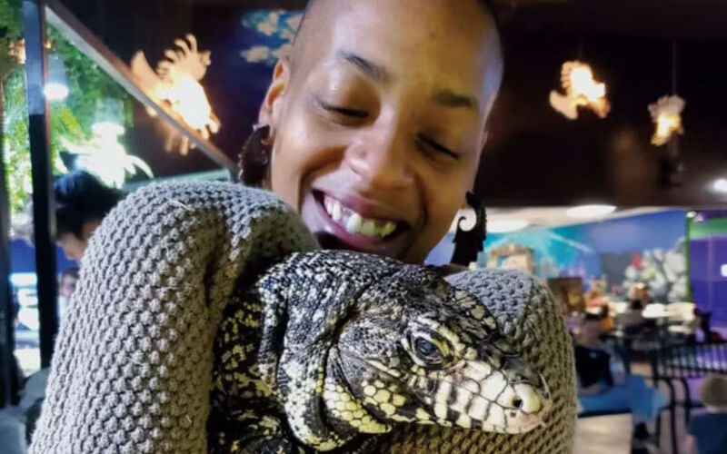 Houston Interactive Aquarium & Animal Preserve Ticket - Who is likely to enjoy it most