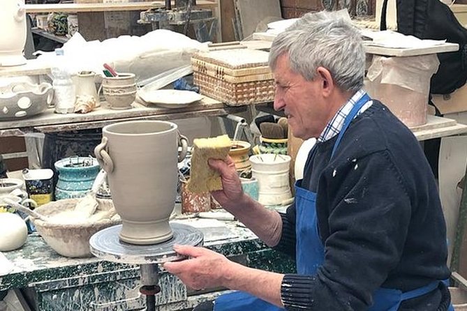 How to Make Handmade Tuscan Ceramic: a Course With a Master Potter in Montelupo - Meeting and Pickup Details