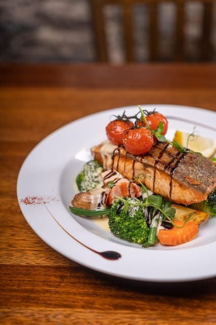 Howth, Dublin: Private Irish Pub Rental With Drinks and Food - Inclusions in the Package