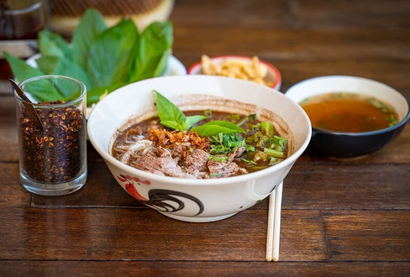 Hua Hin 3.5-Hour Local Food Tour with Locals - The point is food Hua Hin locals actually eat