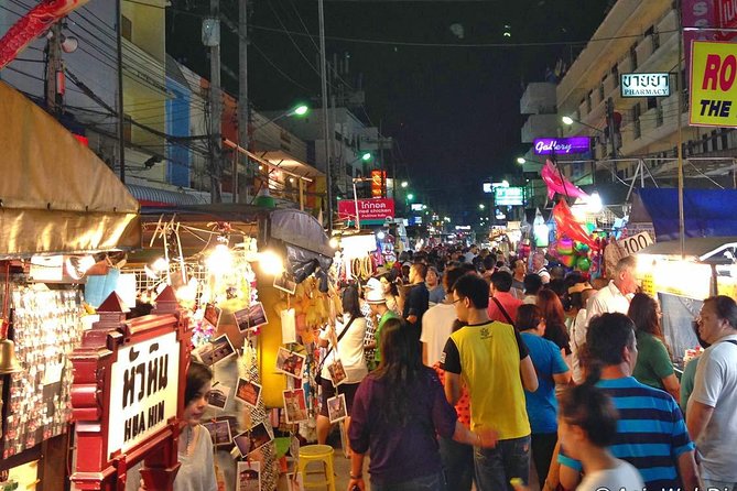 Hua Hin by Night in a Samlor (Trishaw) Including Thai Seafood Dinner - Riding Through Hua Hins Vibrant Streets