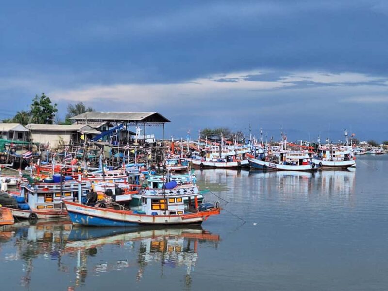 Hua Hin: Cha-Am Beach Tuk-Tuk Tour & Buddhist Ceremony - Exploring the Details: What Makes This Tour Special
