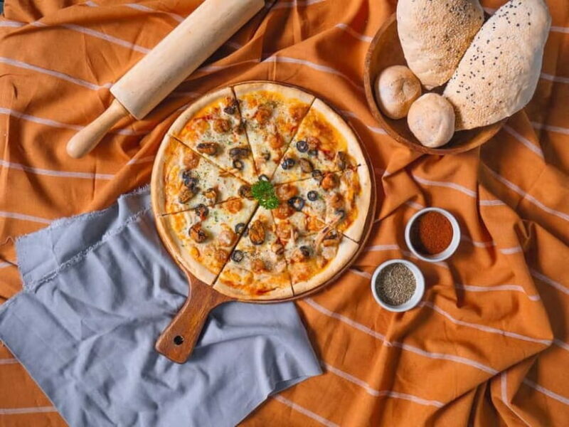 Hua Hin: Isea Beach Bar Dining at Veranda Resort & Villas - Authentic Insights from Reviews