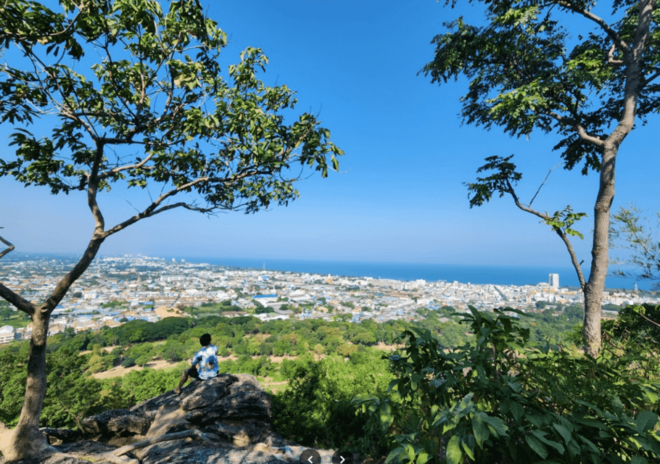 Hua Hin: One Day City Tour - Transportation Details