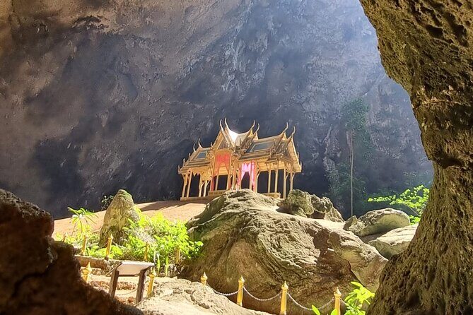 Hua Hin Sam Roi Yod National Park & Laem Sa La Beach Guided Day - Exploring Hua Hin’s Natural Gems: A Look at the Sam Roi Yod National Park & Laem Sala Beach Guided Day