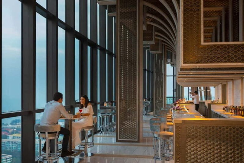 Hua Hin: Vana Nava Sky Bar Rooftop at Holiday Inn - Practical Tips for Visiting