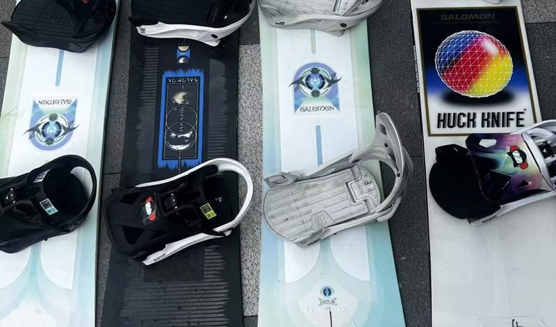 Huafa Ice and Snow Miracle Snow66 Ski Equipment Rental & Ski Instructor Services - Choosing between rental packages