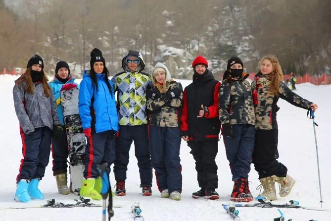 Huaibei Ski Resort and Mutianyu Great Wall Private Day Tour - Itinerary Overview