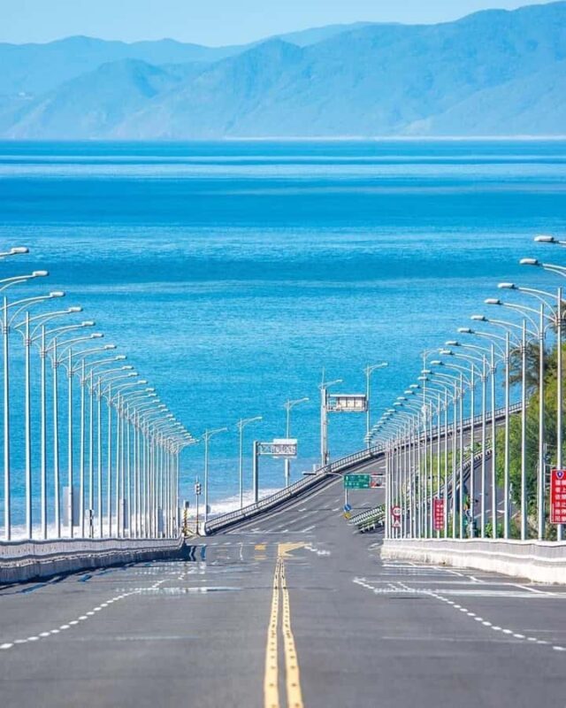 Hualien Leisure Tour: A Day Trip Through Mountains and Sea - Coastal Views from Bachi Viewpoint