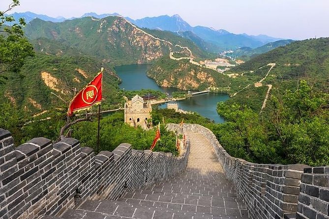 Huanghua of Great Wall Water & Ming Tombs Layover - Tour Accessibility