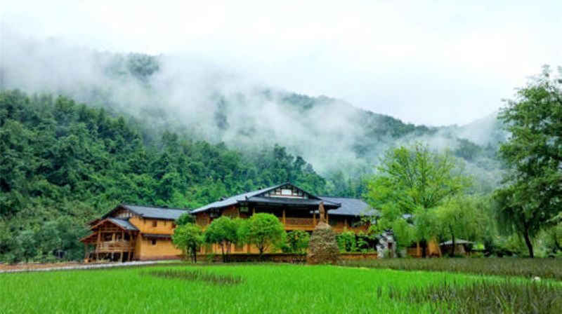 Huanglong Cave Scenic Area - The Practical Details Before You Go