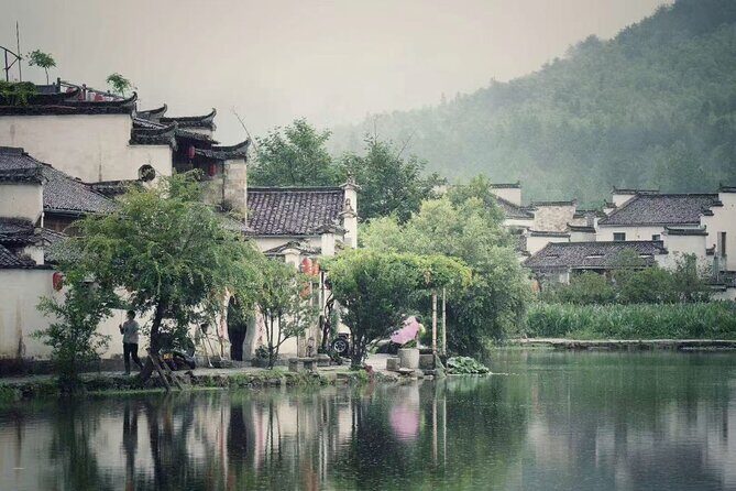 Huangshan and Hongcun 2 Day Tour with Mountain Overnight - FAQ