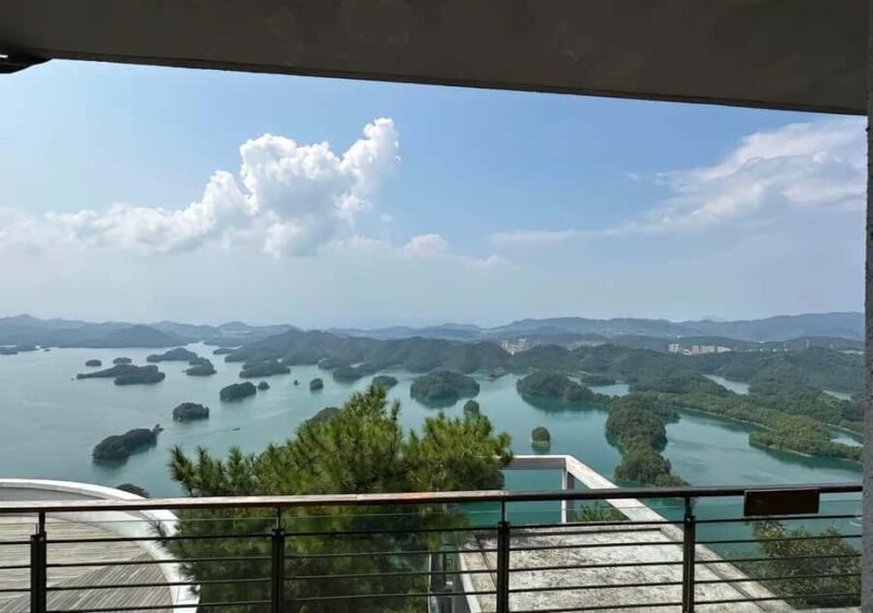 Huangshan City: Qiandao Lake Day Tour - Island Visits and Photography Opportunities