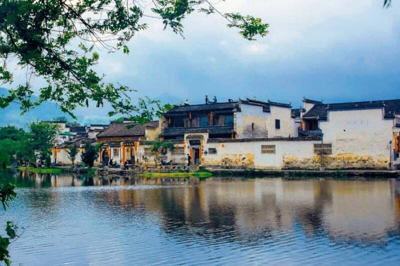 Huangshan: Hong Village Half-Day Tour with Pickup - A Closer Look at the Itinerary