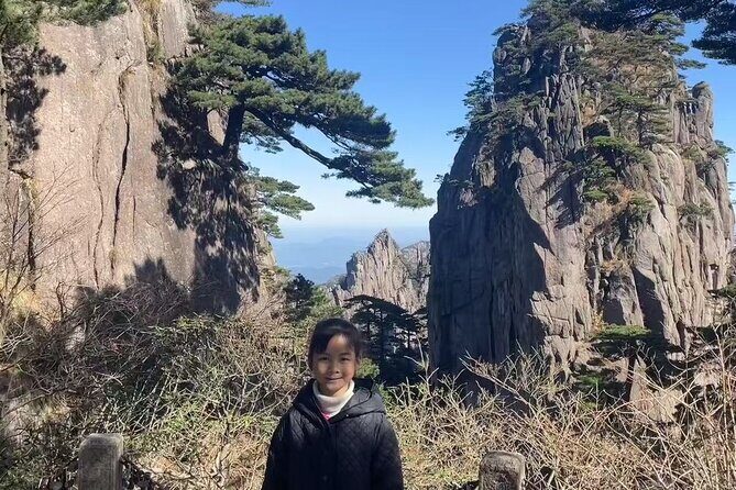 Huangshan or Hongcun and Xidi or Qiyun Mountain Day Tour - Visiting Xidi & Hongcun or Qiyun Mountain