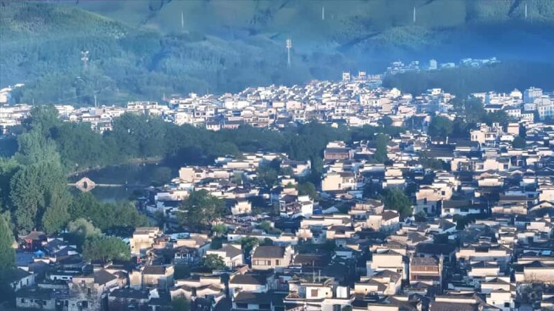 Huangshan: Private Hongcun Tour UNESCO Site & Ancient Lanes - Good To Know