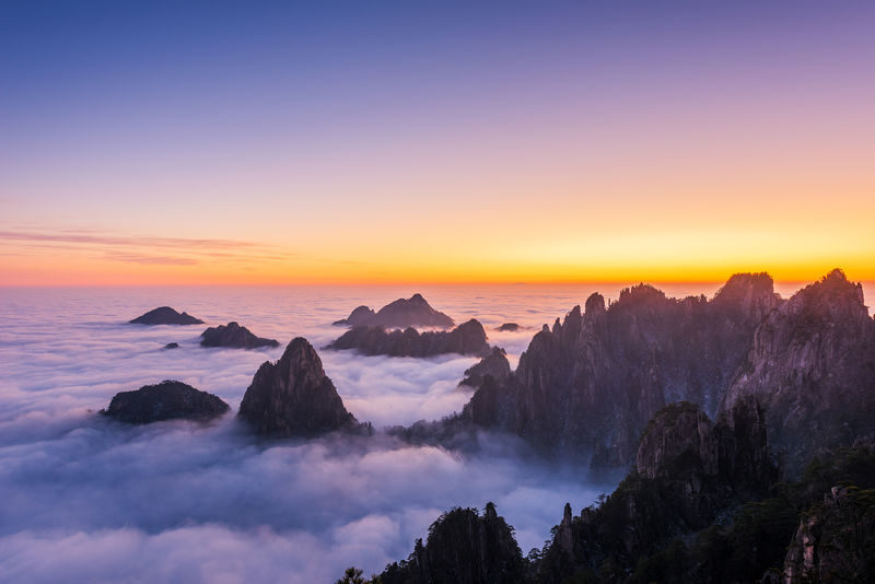 Huangshan Scenic Area - Save time for the West Sea Grand Canyon