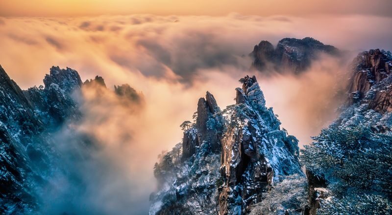 Huangshan Scenic Area - Who will get the most from Huangshan