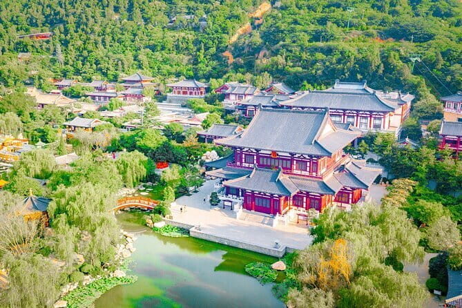 Huaqing Palace Adult Ticket[Direct Subway Access] - Discovering Huaqing Palace: An Authentic Journey Through China’s Royal Past