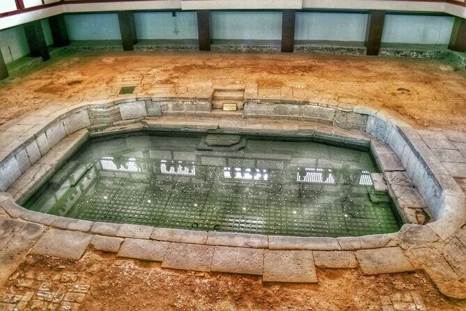 Huaqing Palace Tickets with Optional show of Xi'an incident - Discovering the Charm of Huaqing Palace