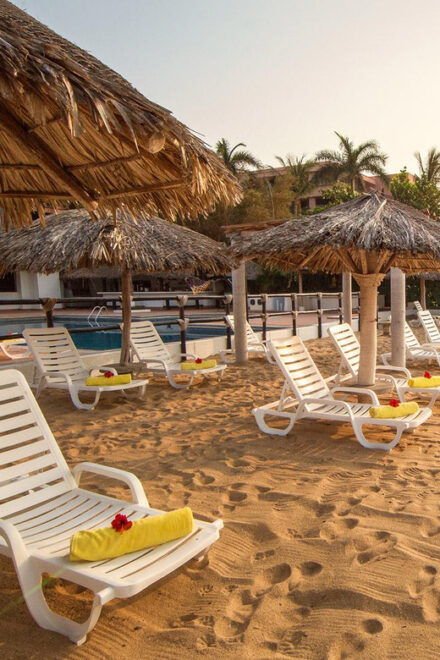 Huatulco: 7 Bays Boat Tour With Snorkeling and Lunch - What to Bring & Restrictions