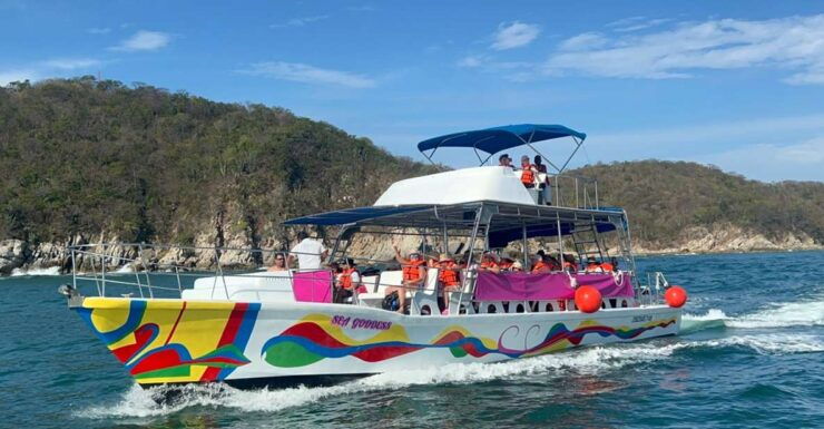 Huatulco Bay: Bahías Boat Tour & Snorkeling Experience - Activity Details