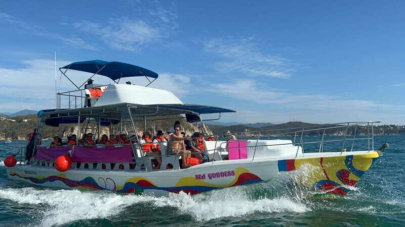 Huatulco: Bays Boat Tour with Snorkeling and Hotel Pickup - Exploring the Huatulco Bays Boat Tour in Detail