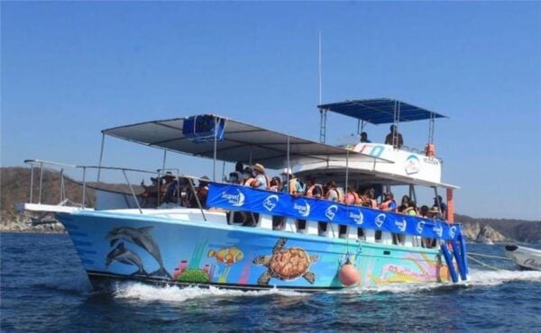 Huatulco: Huatulco Bays Tour - Lunch and Relaxation