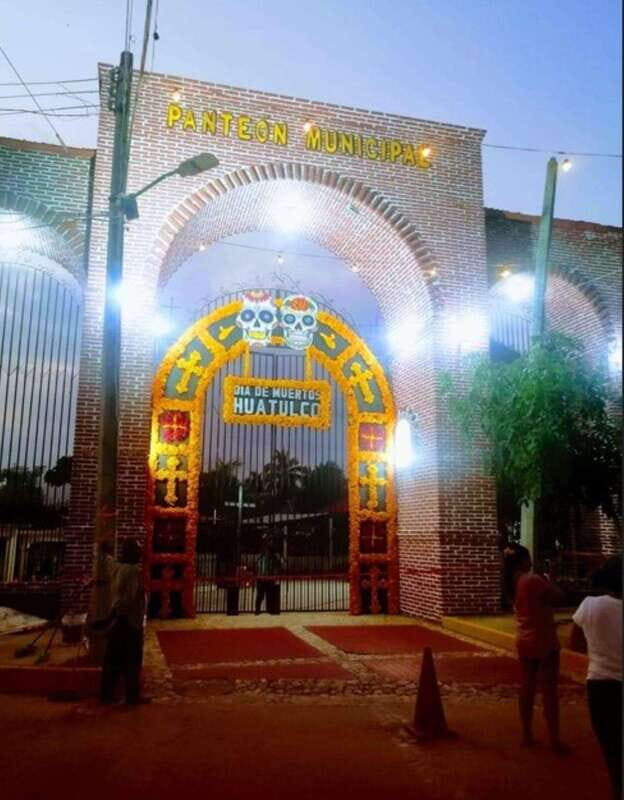 Huatulco: Private Day of the Dead Experience - Why Choose This Tour?