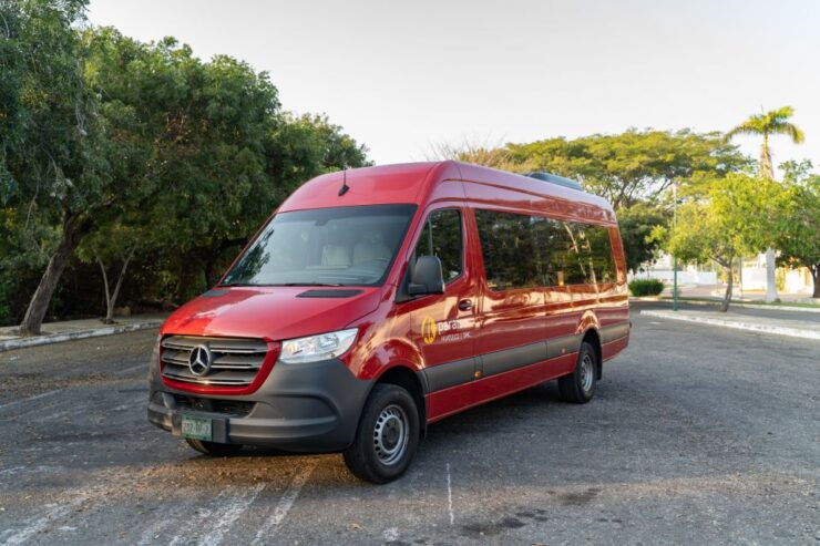 Huatulco: Private Round Transfer Airport to Hotel Zone - Booking Details