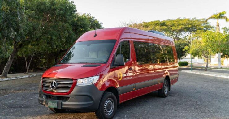 Huatulco: Private Round Transfer Airport to Hotel Zone - Experience